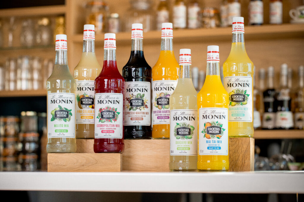 Mixery od MONIN – odkryj jak proste może być tworzenie kultowych koktajli i moktajli!